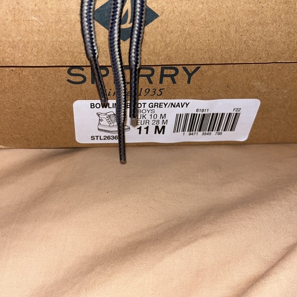 Sperry boots - Picture 4 of 4